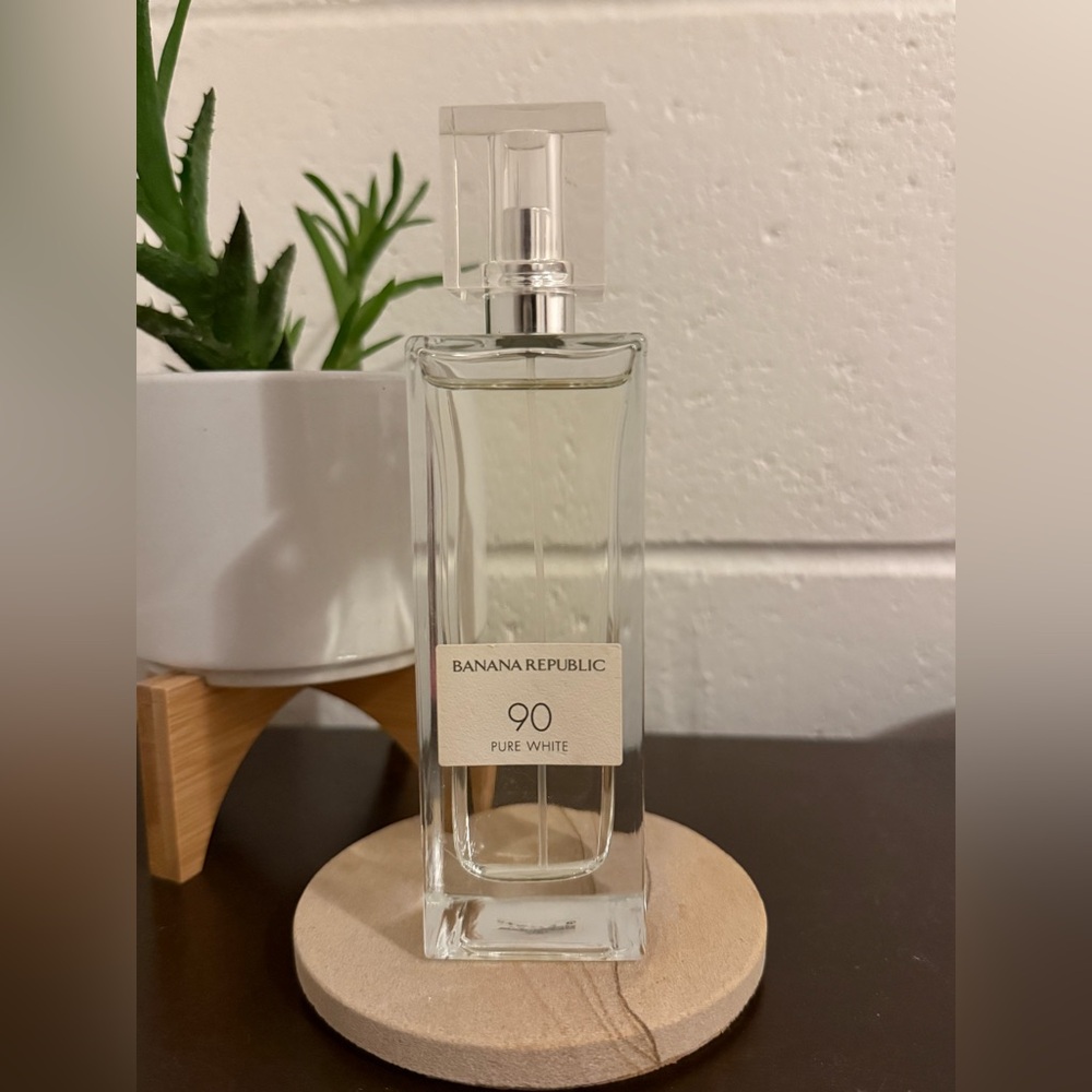Banana Republic 90 Pure White 3.4 fl oz NEW